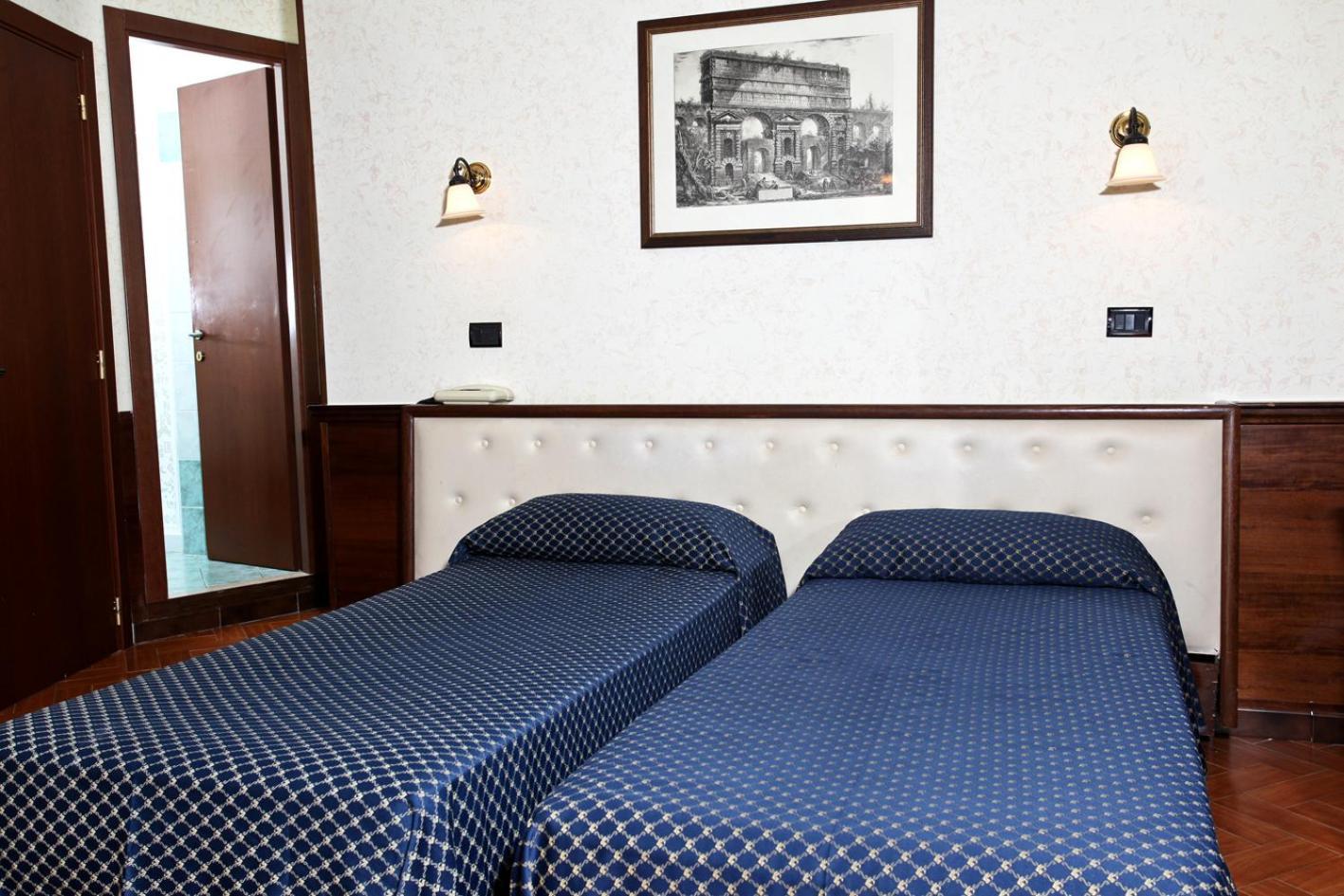 Hotel Nardizzi Americana Rome Room photo